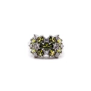 925 Sterling Silver Green CZ Flower Ring